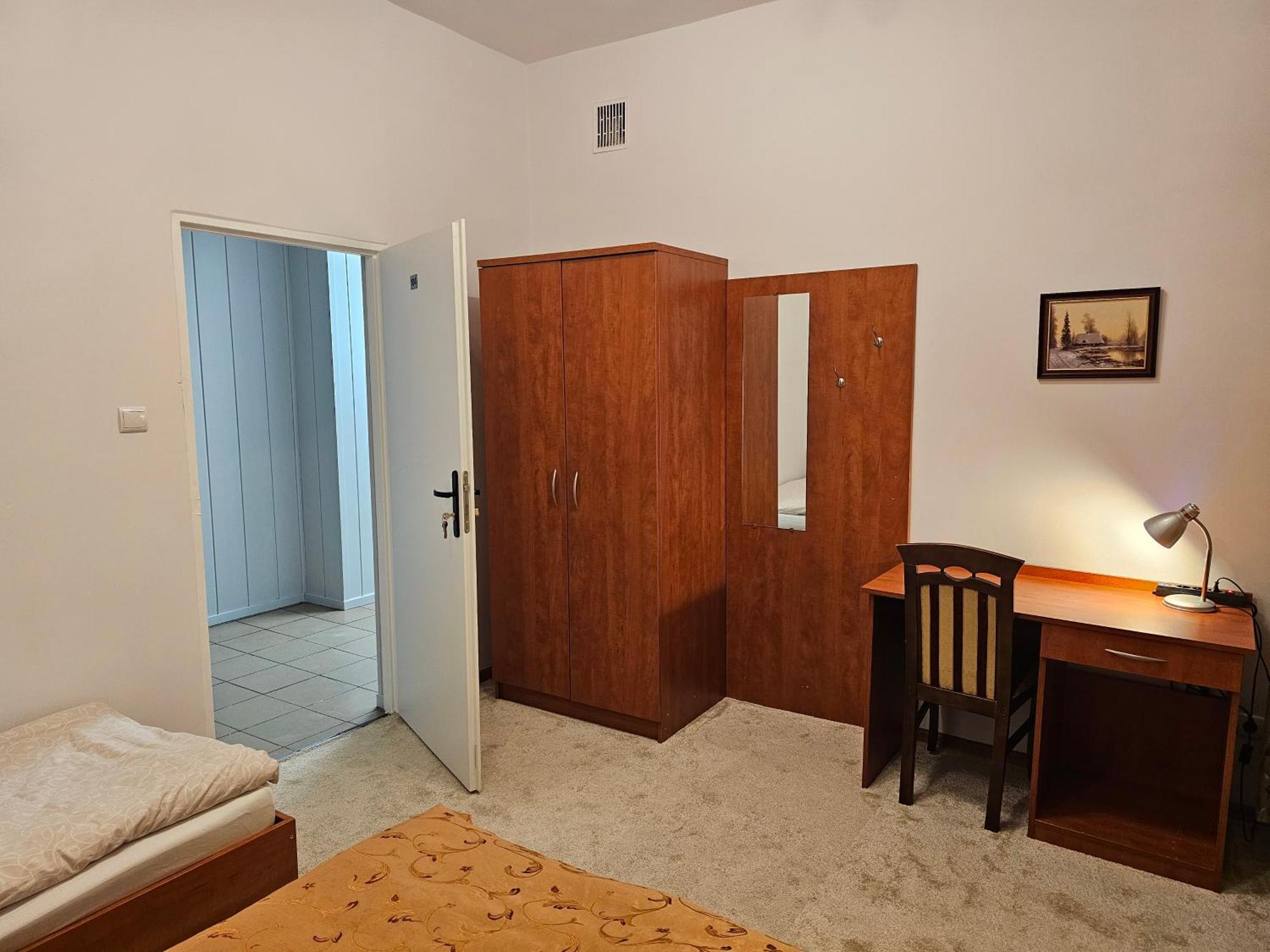 Rest Hostel Airport Modlin Nowy Dwór Mazowiecki المظهر الخارجي الصورة